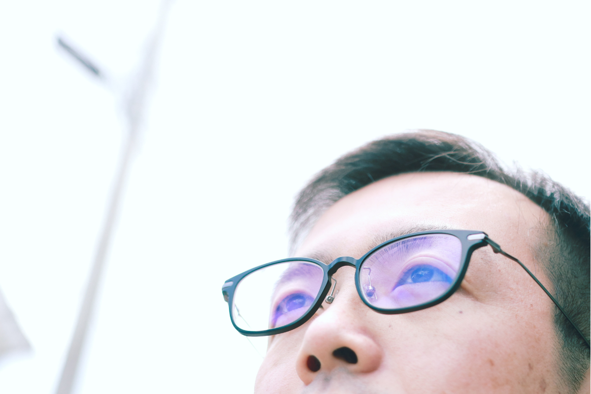 The Ultimate Guide to Blue Light Glasses: Protect Your Eyes