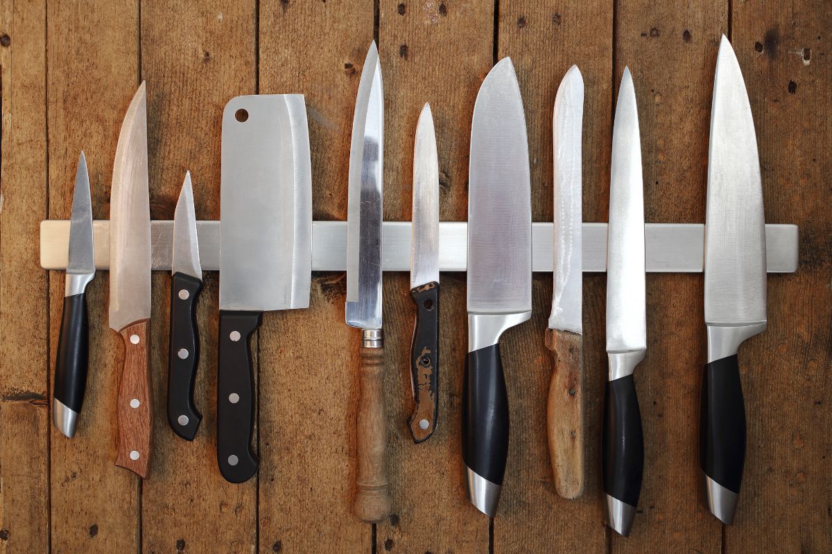 Best Affordable Kitchen Knives: Slice Through Your Budget!