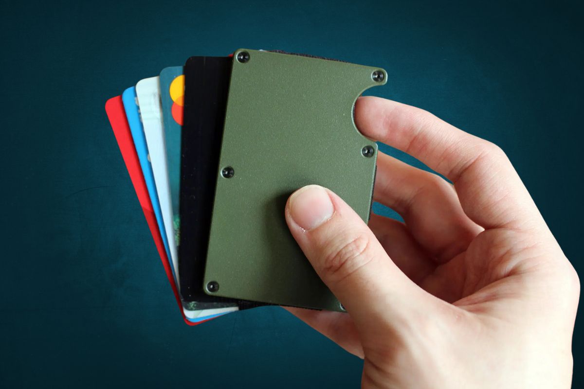 The Ridge Wallet: Revolutionizing Minimalist Everyday Carry