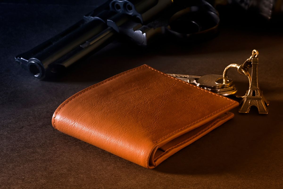 Herschel Roy Wallet: The Perfect Blend of Style and Function