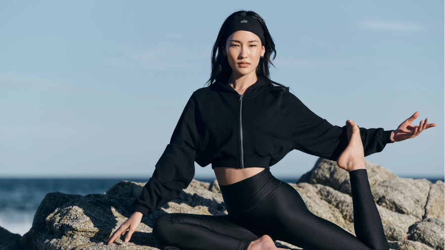 Alo Yoga Best Selling Fits for Women