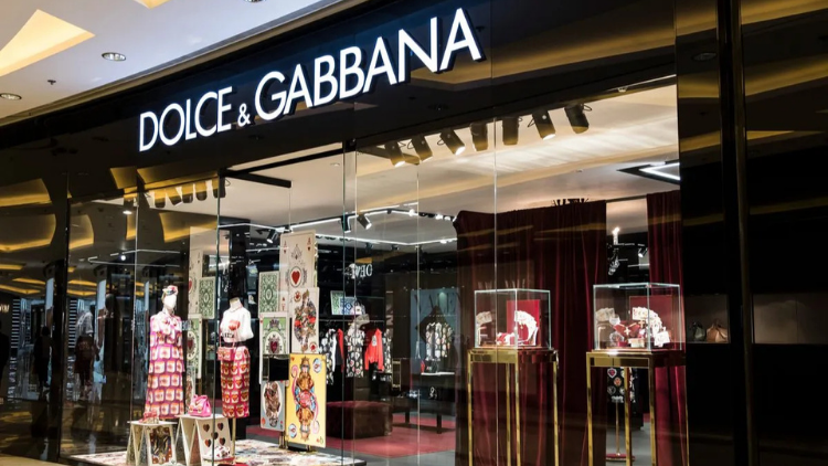 What’s New on Dolce & Gabbana: Exclusive 2025 Collection Preview