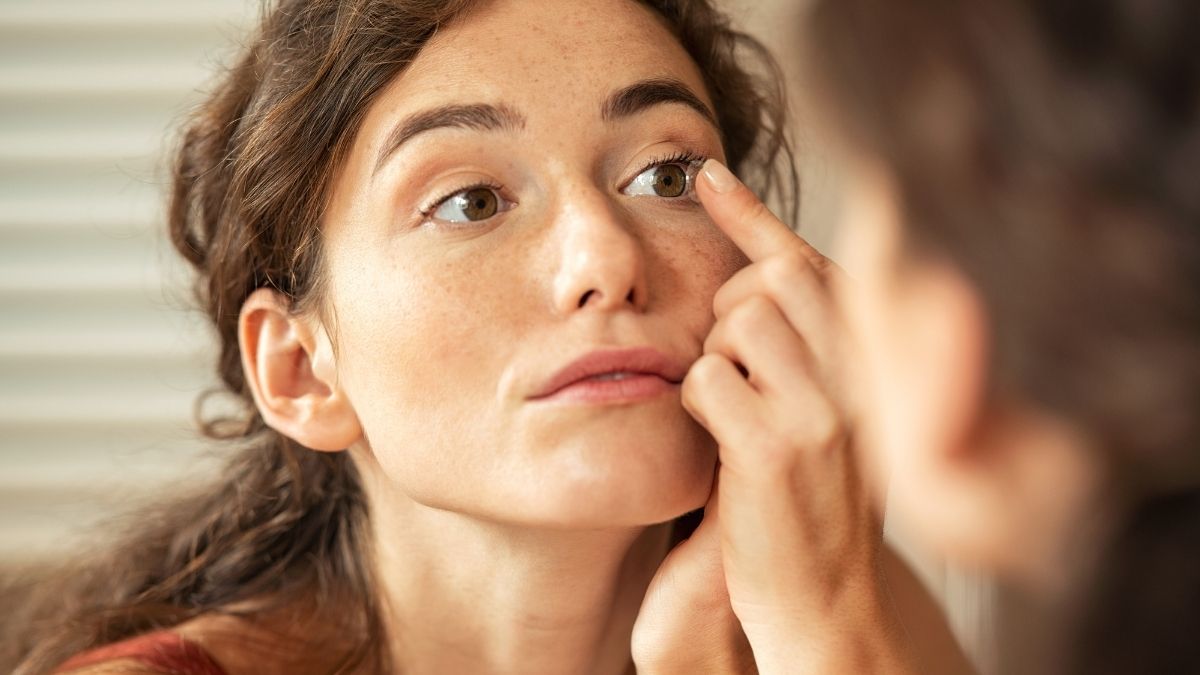 Understanding the Difference Between Contact Lenses and Glasses: Pros, Cons, and Care 