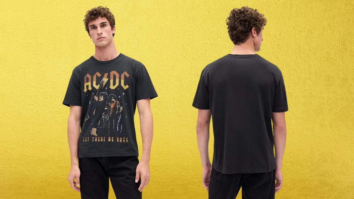 Rock in Style: A Closer Look at the AC/DC Relaxed Graphic T-Shirt