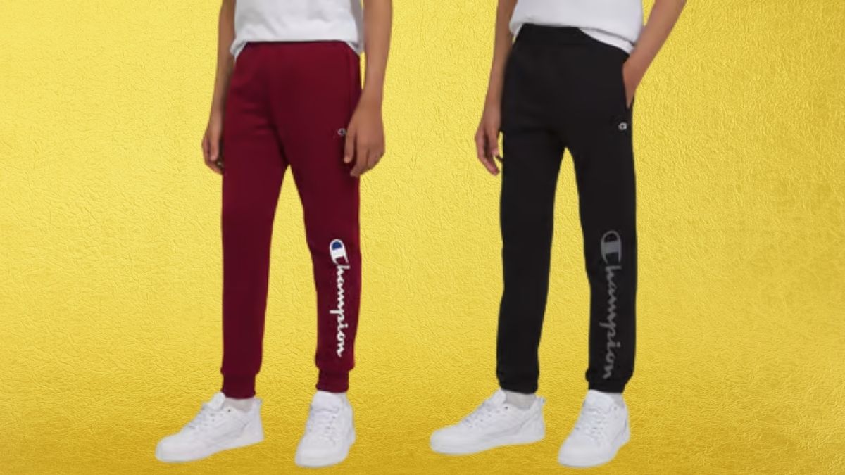 Boys (8–20) Champion® Elastic Leg Fleece Signature Sweatpants: Comfort Meets Style for Active Kids
