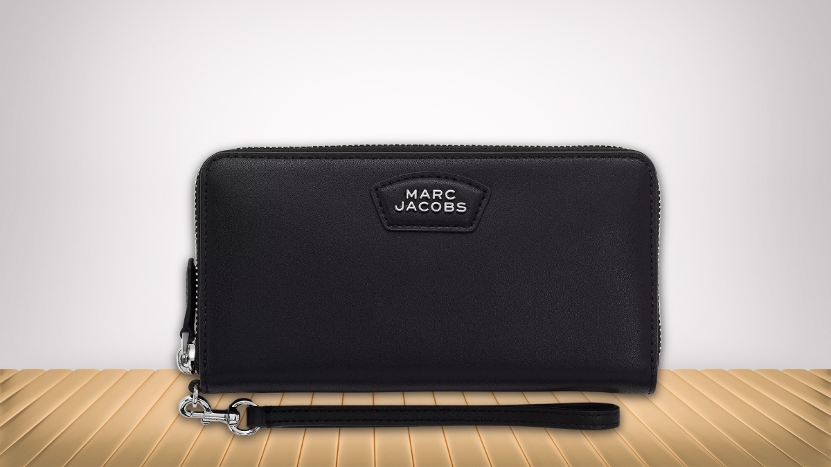 Marc Jacobs The Everyday Continental Wallet: Why It’s the Perfect Blend of Luxury and Practicality