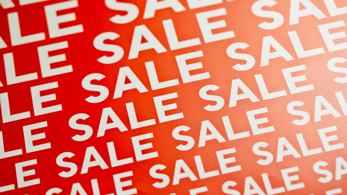 How to Score the Best Deals at the Kipling Sale: Up to 60% Off Bags, Backpacks & Accessories