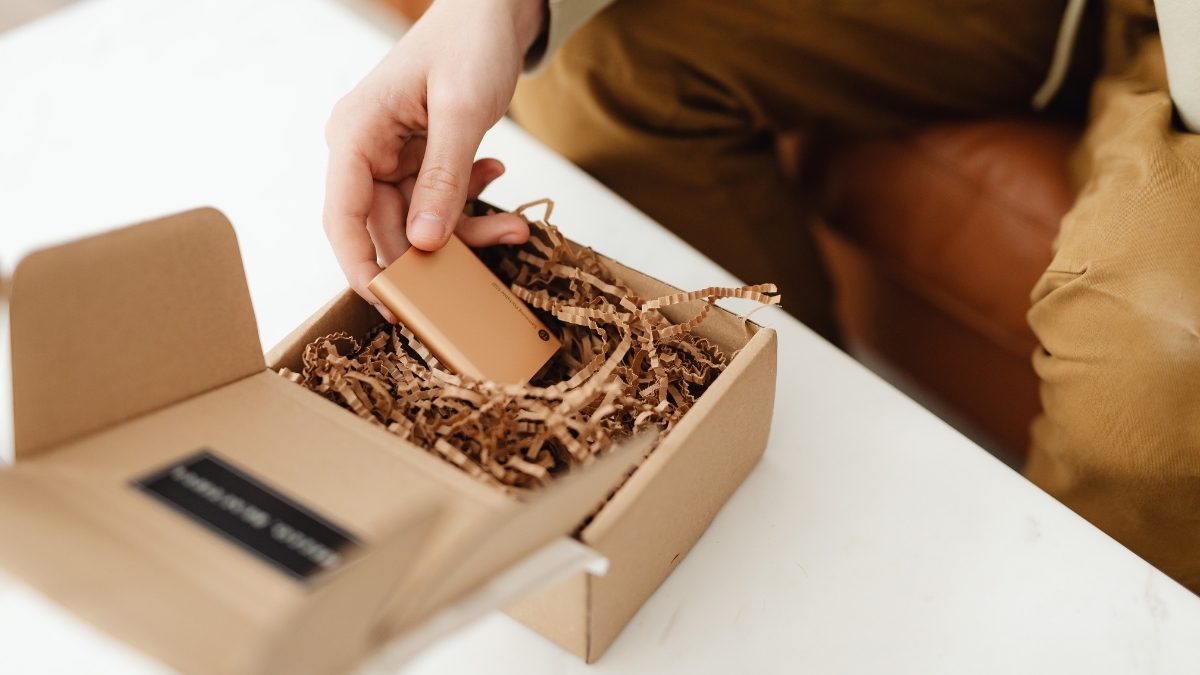 VistaPrint Packaging Solutions: Custom Boxes and Mailers That Fit Your Business