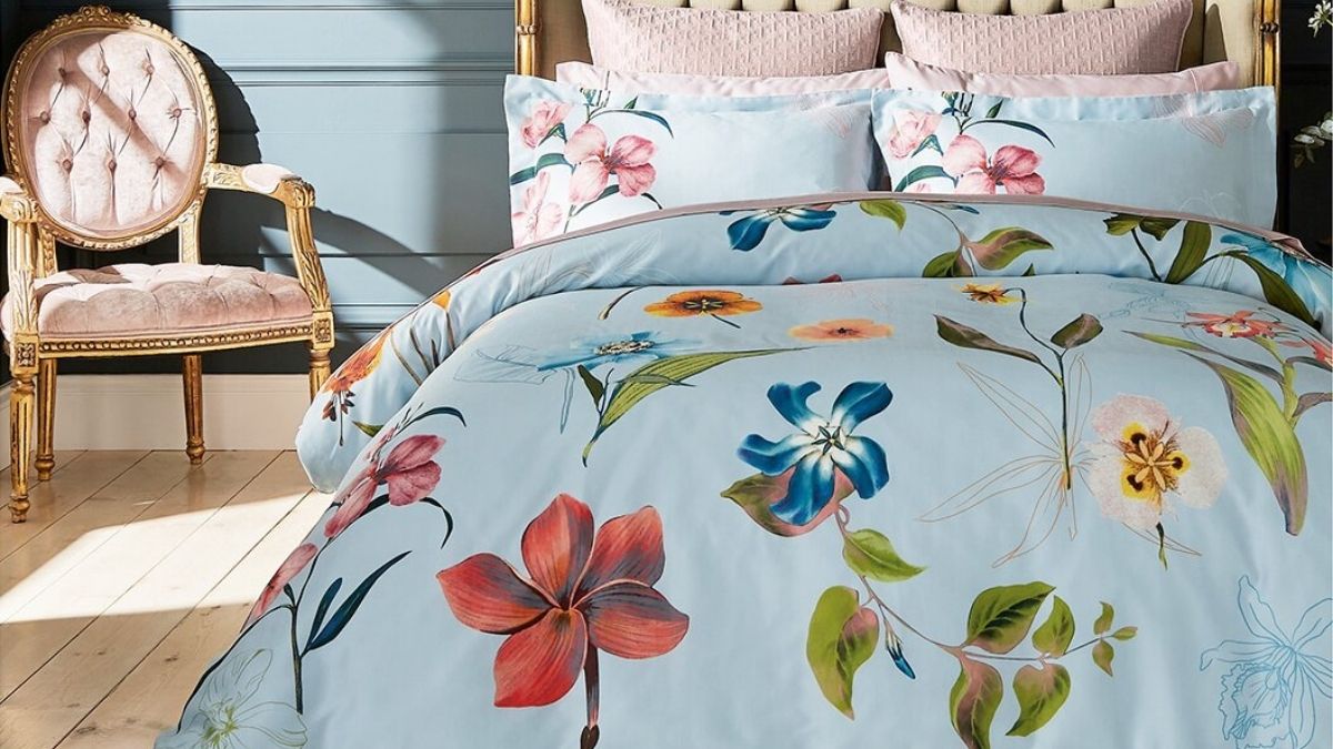 Ted Baker 220 Thread Count New Hampton Comforter Set: Botanical Luxury for Your Bedroom