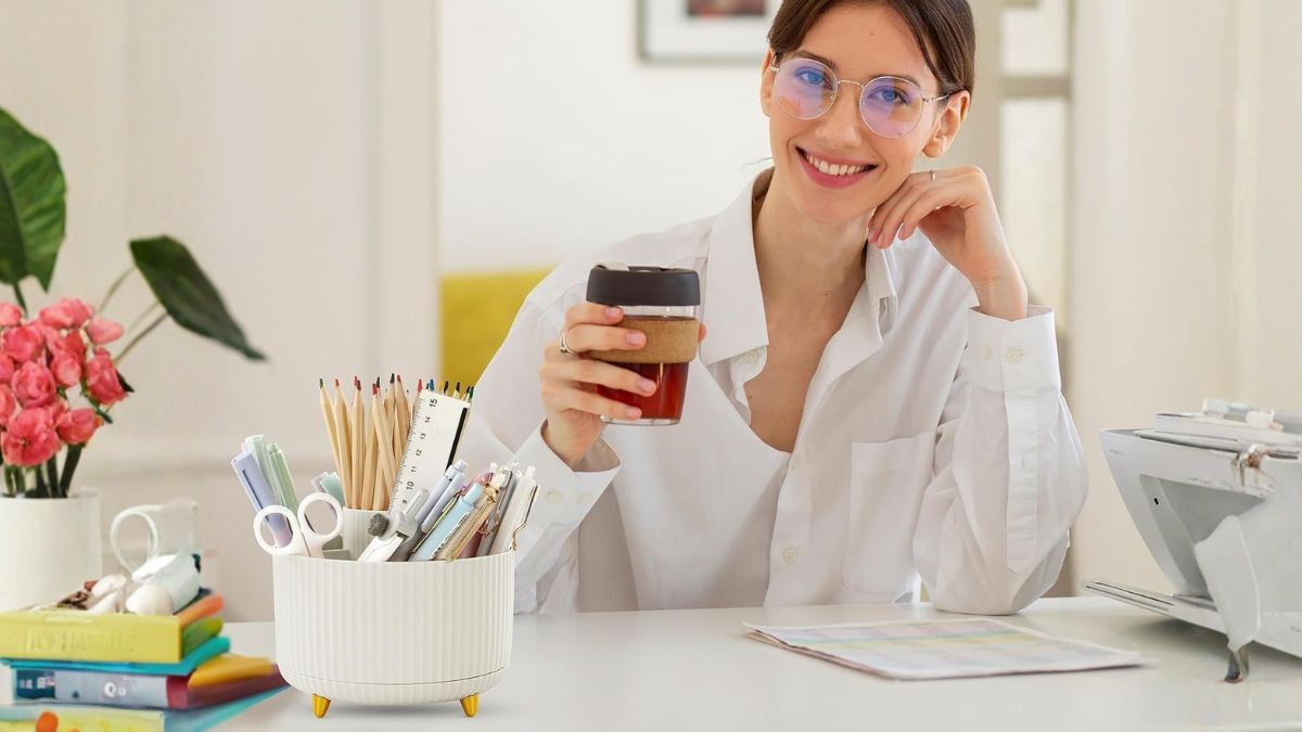 SKYDUE 360 Rotating Desk Organizer: A Smart Upgrade for a Cleaner Workspace